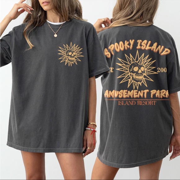 SHEIN Tops - Women’s Grapic Oversized Tee featuring Spooky Island Design